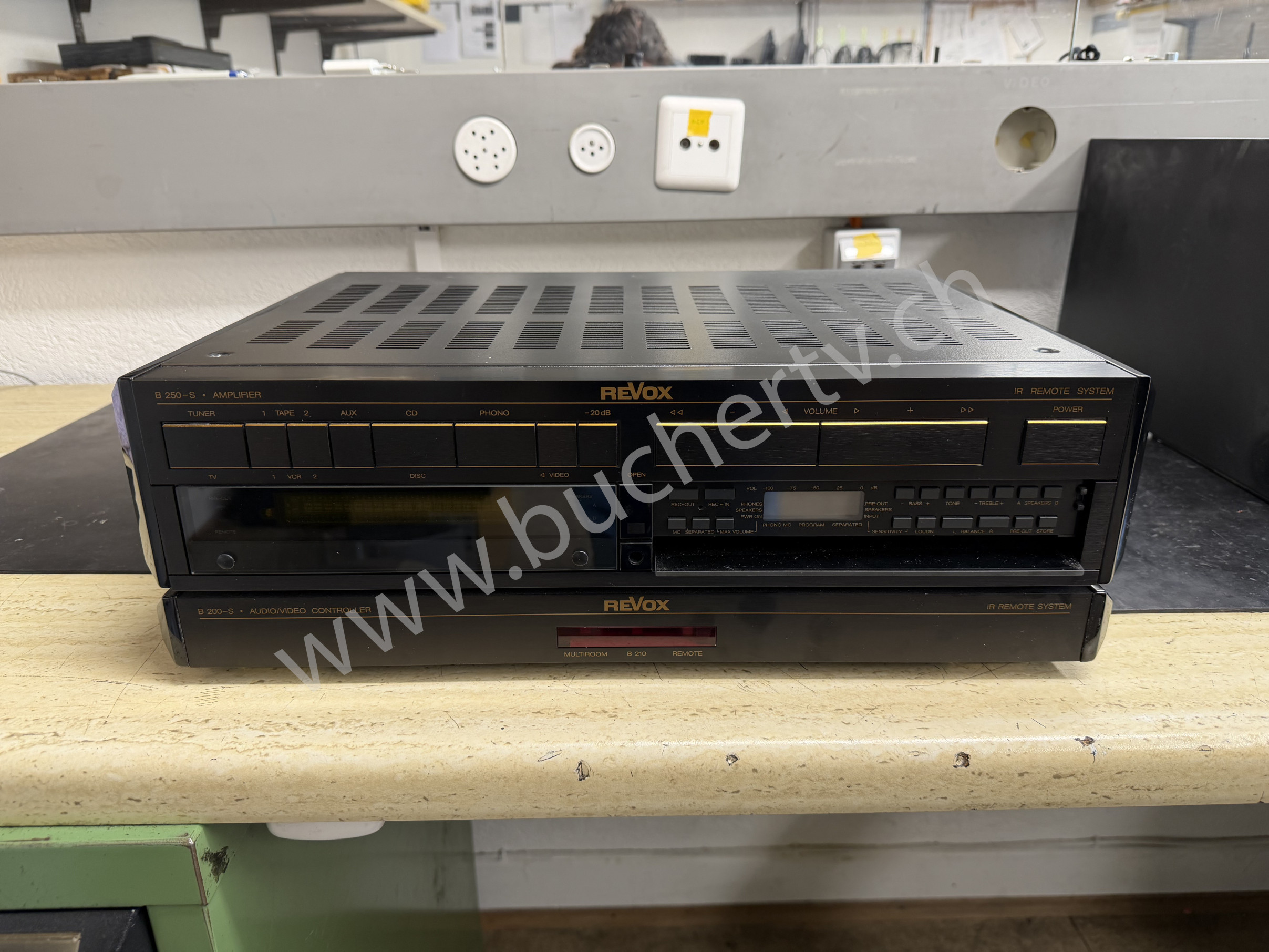 Revox B250-S Verstärker Reparatur